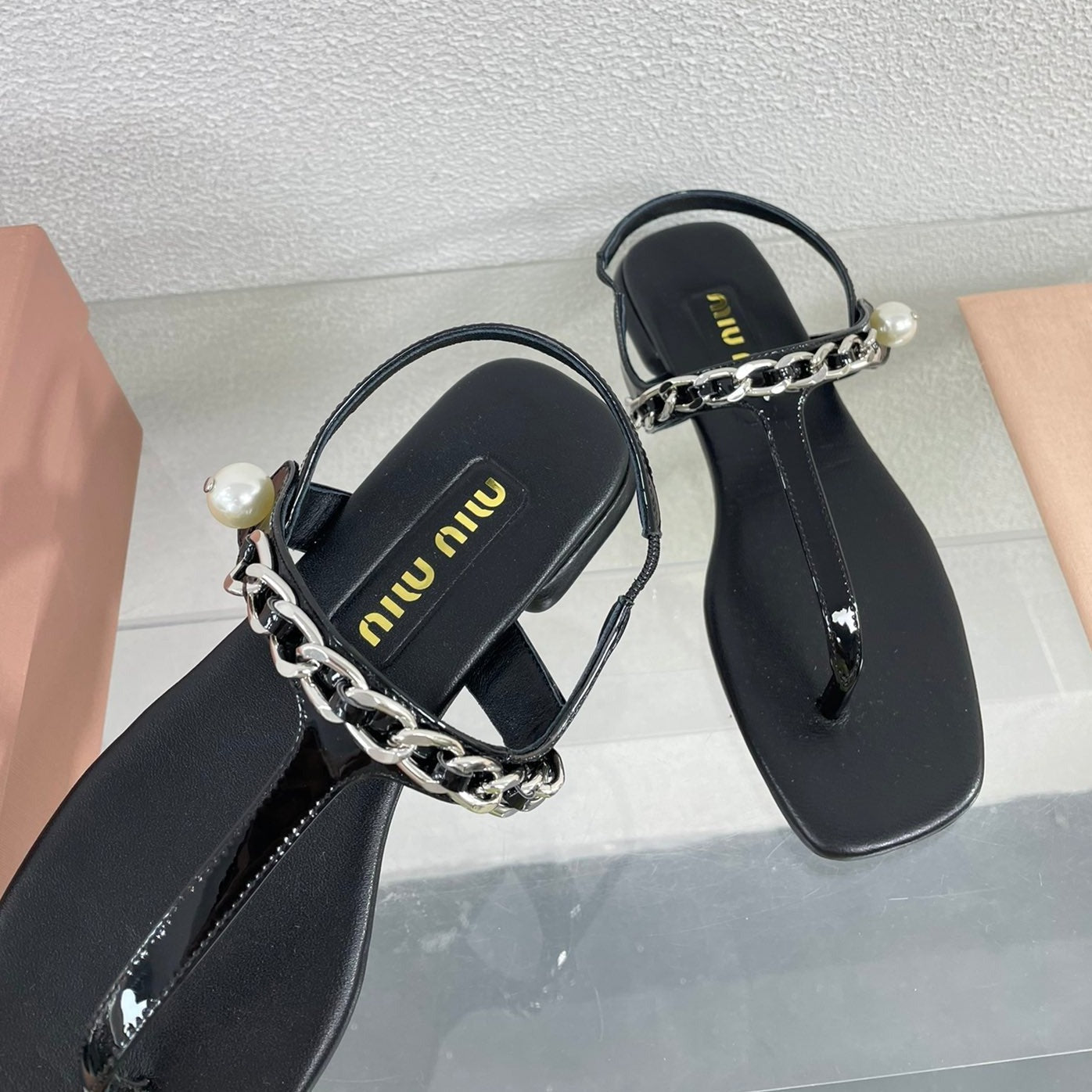 Pearl Chain Flip-Flops Black Color Leather - 35