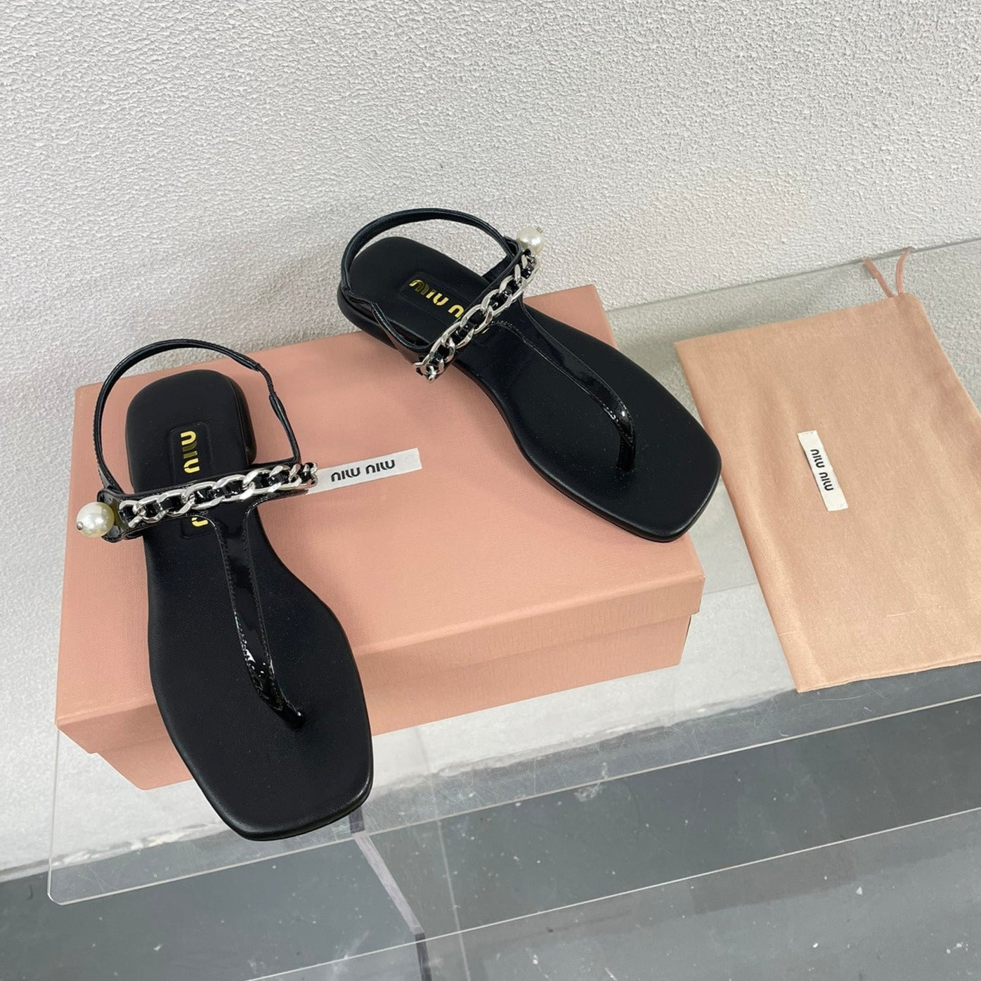 Pearl Chain Flip-Flops Black Color Leather - 35