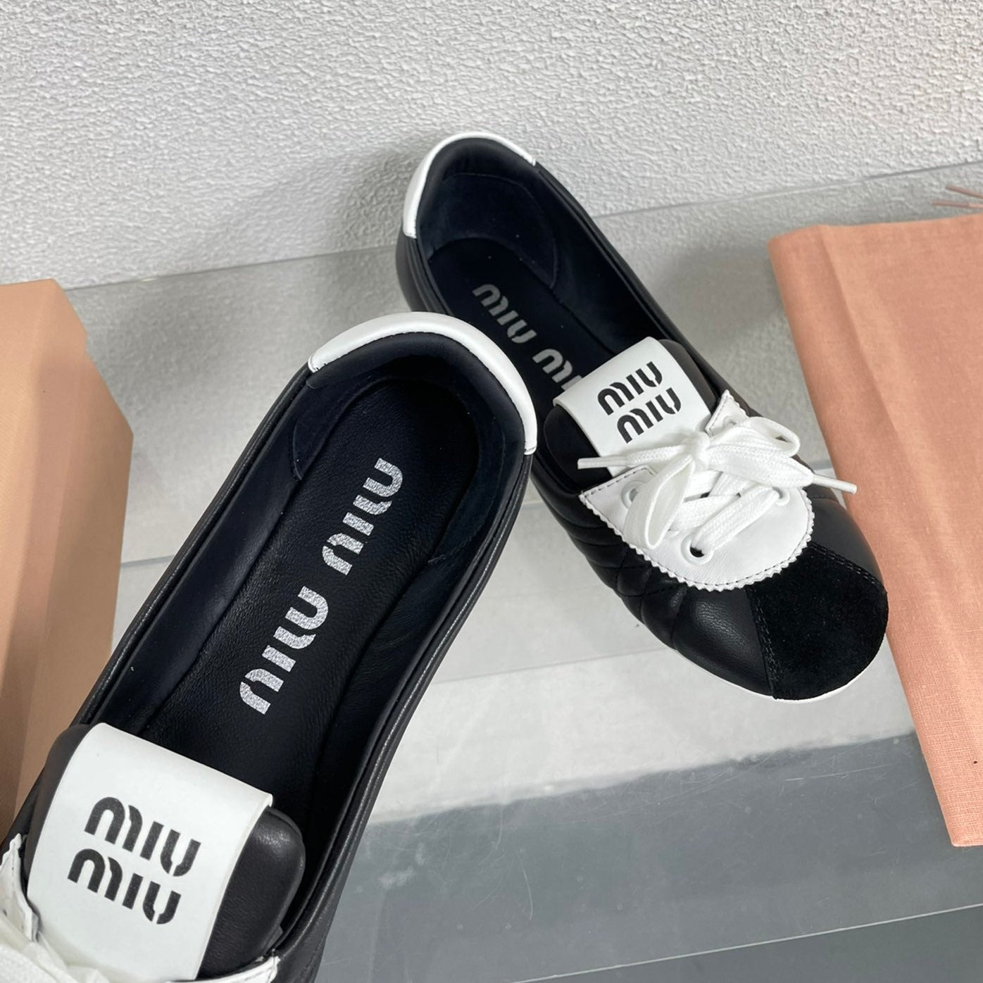 Black Leather Ballet Flats With White - 35