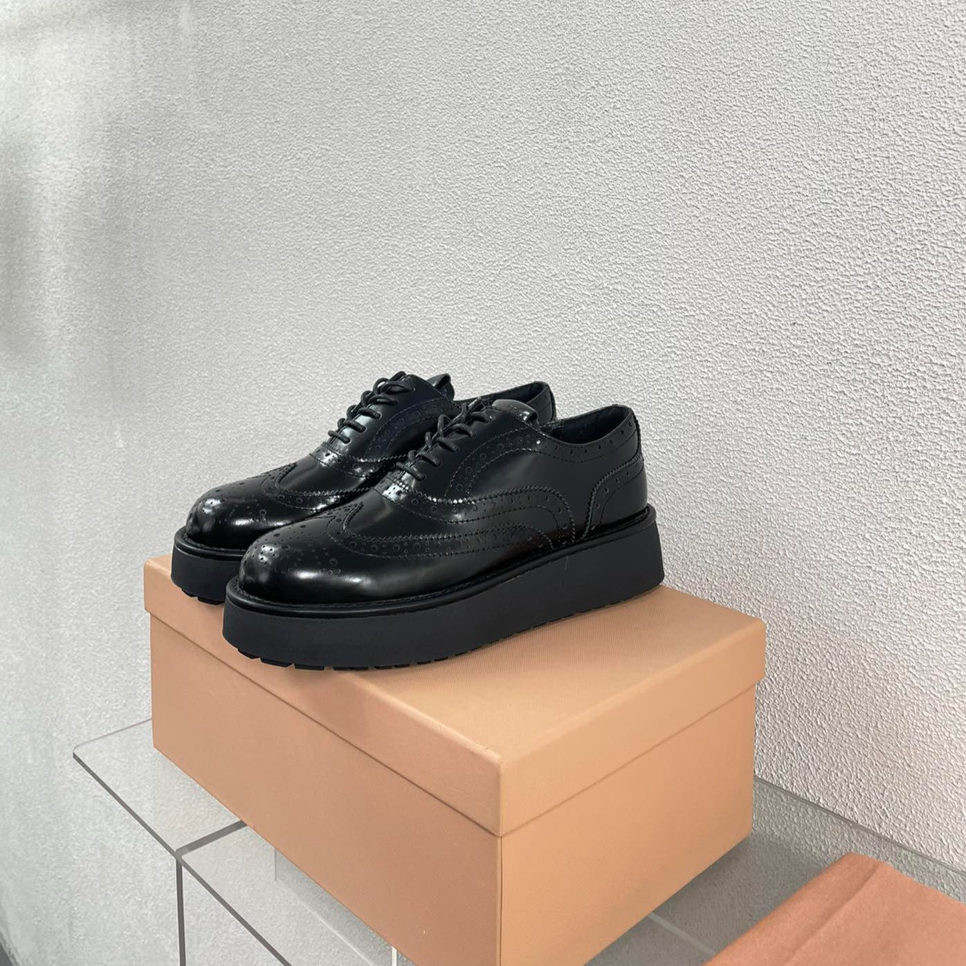 Baroque Thick-Soled Oxford Shoes With Laces Black Calfskin - 35