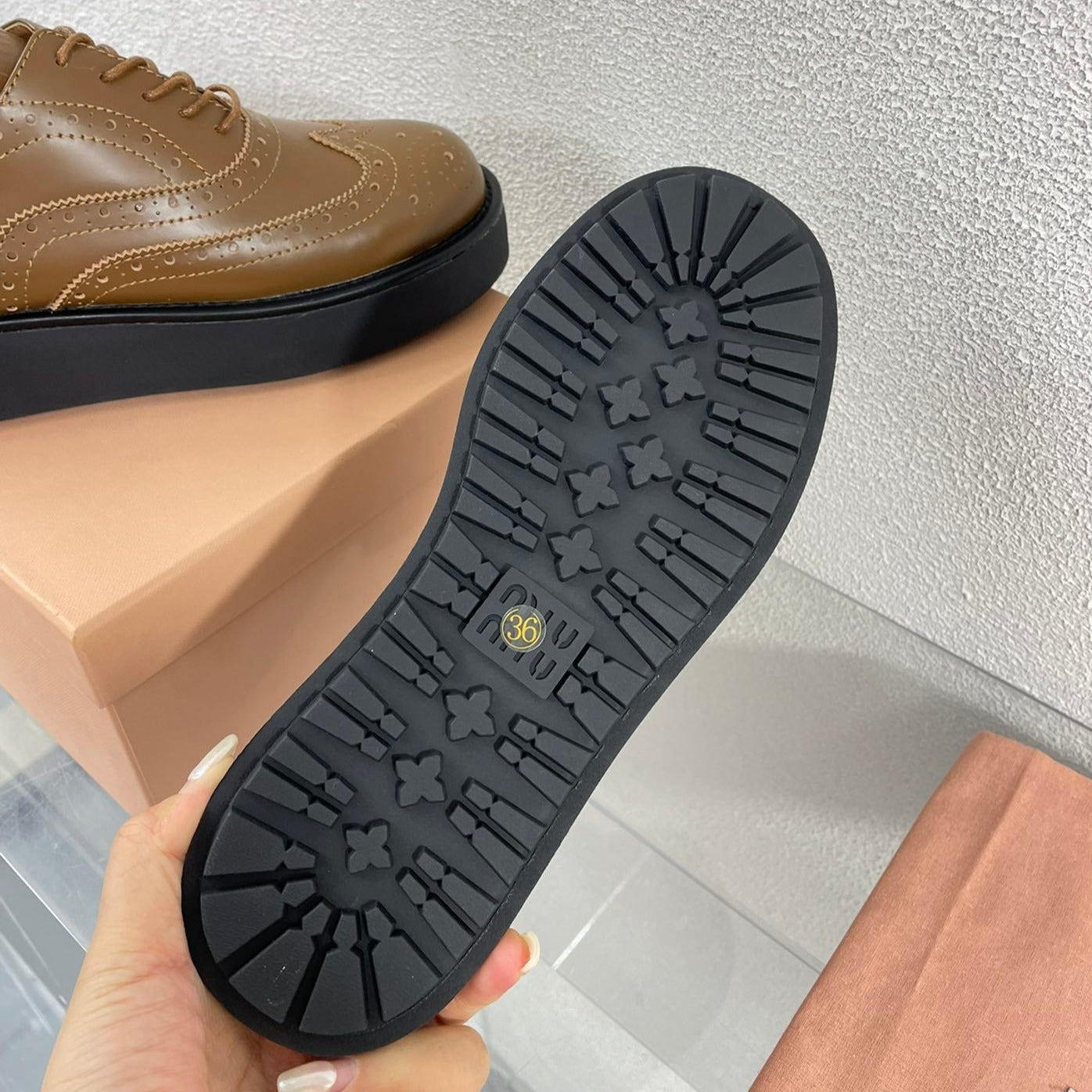Baroque Thick-Soled Oxford Shoes With Laces Cider Calfskin - 35