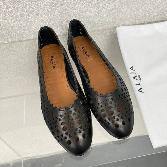 ALAIA BALLET FLAT IN BLACK MESH LAMBSKIN - 34