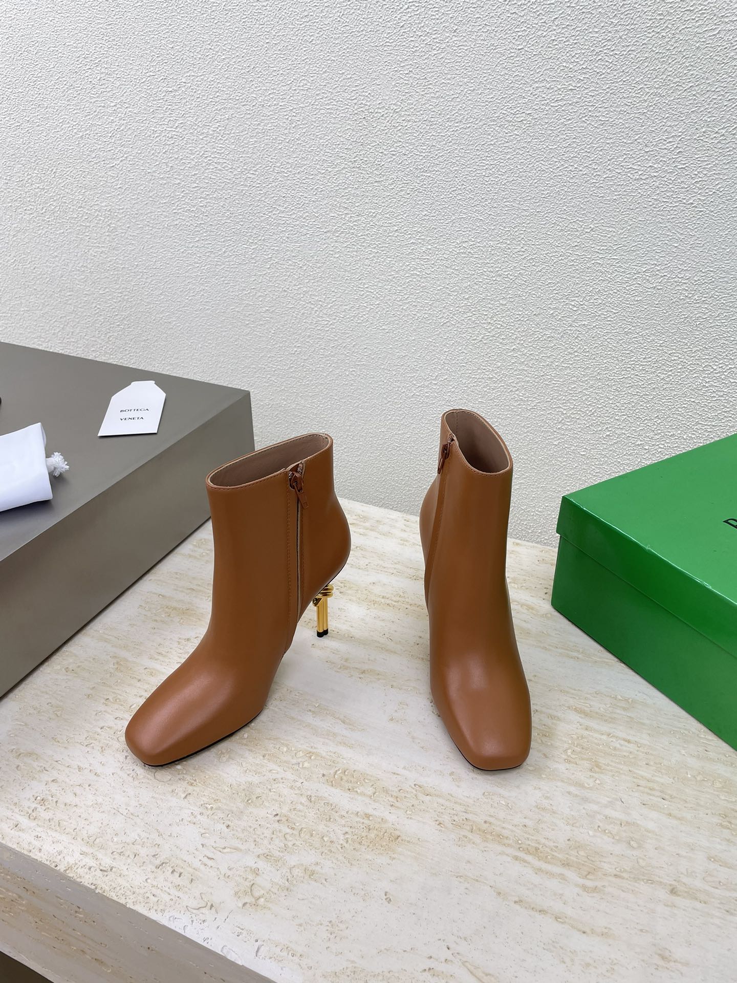KNOT ANKLE BOOT IN BRONZE BROWN CALFSKIN WITH GOLD METAL HEEL 9 CM - 34