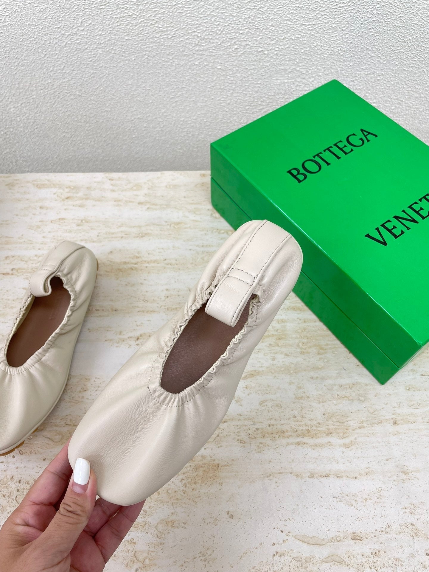 ELASTIC BALLERINA FLATS IN WHITE CREAM LAMBSKIN - 35