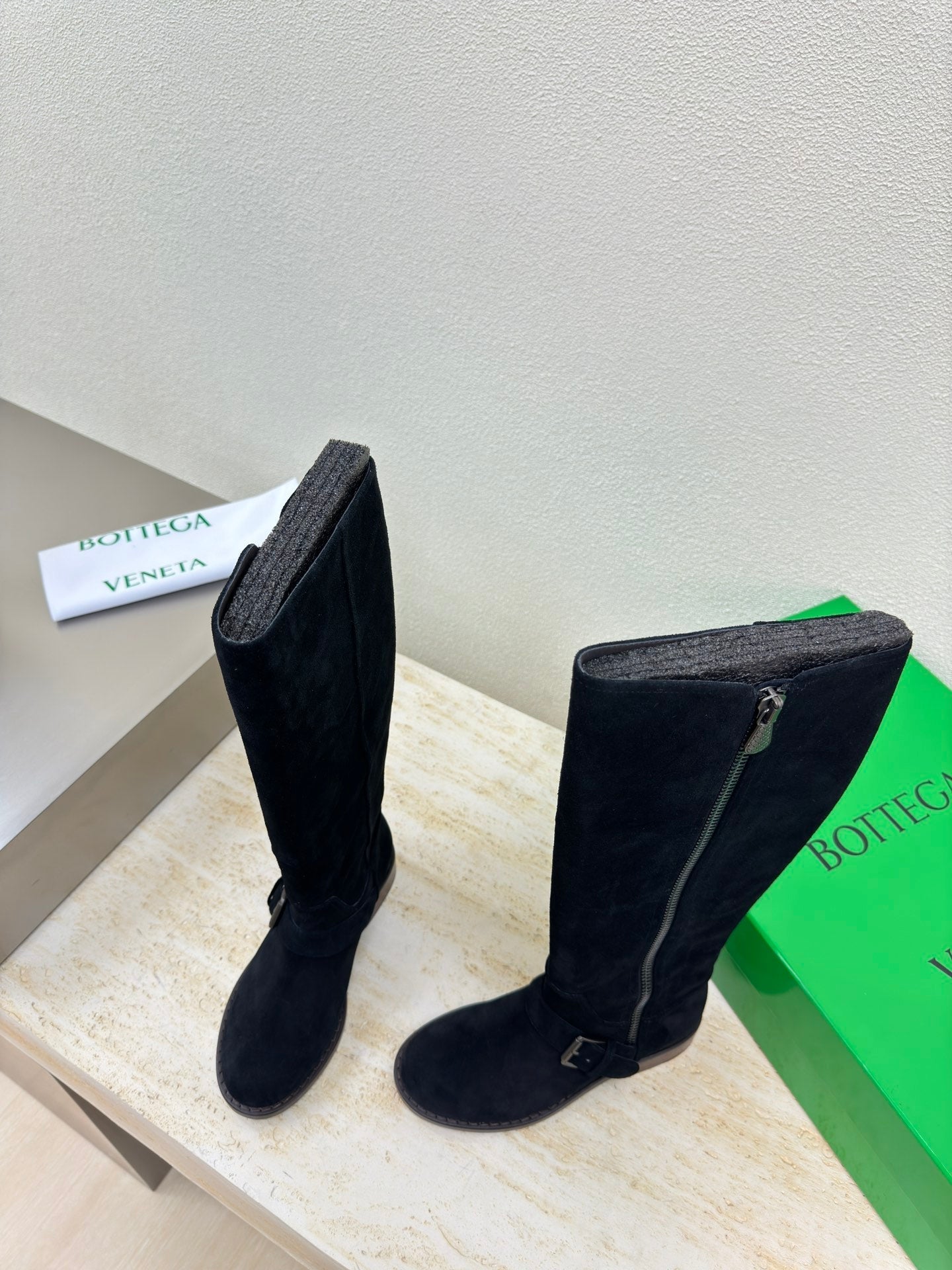 KNEE HIGH BOOT IN BLACK SUEDE - 35