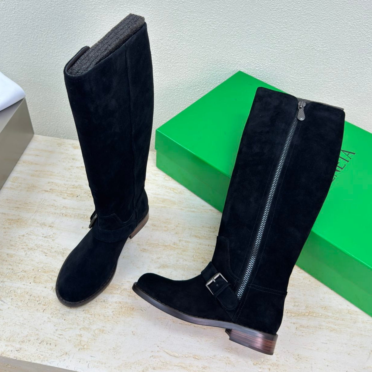 KNEE HIGH BOOT IN BLACK SUEDE - 35