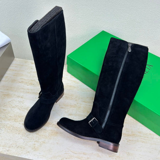 KNEE HIGH BOOT IN BLACK SUEDE - 35
