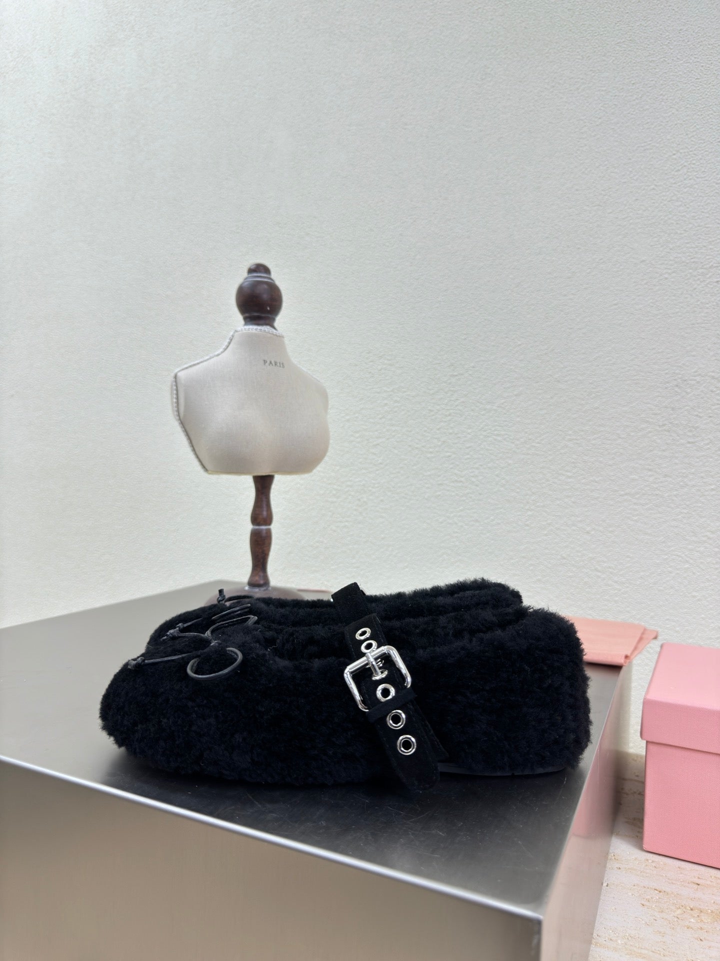 SHEARLING BALLET FLAT BLACK WITH SUEDE STRAP - 35