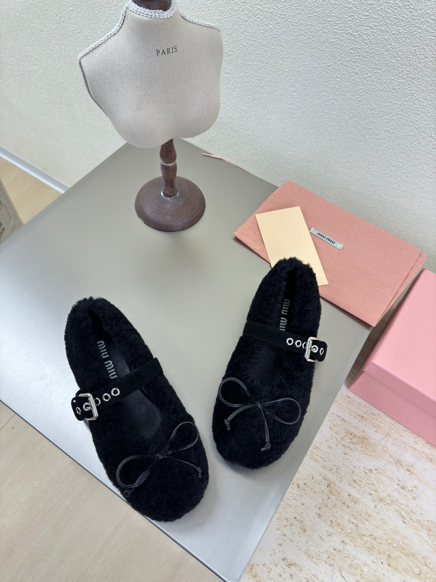 SHEARLING BALLET FLAT BLACK WITH SUEDE STRAP - 35