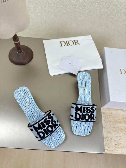 Капці DWAY на підборах, вишиті бавовною та світло-рожевим мотивом MISS DIOR, 35 мм - 34