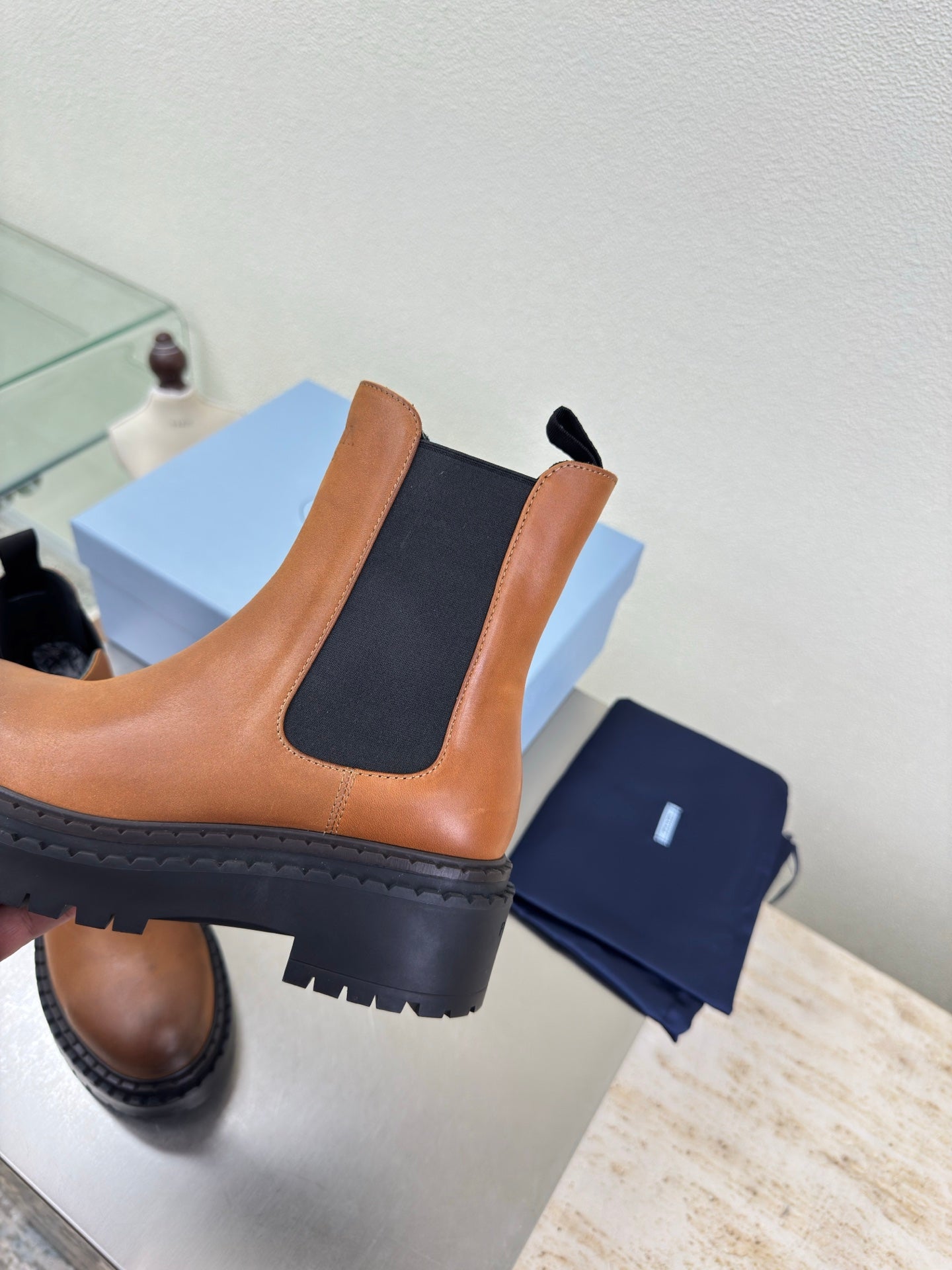PRADA 25S PLATFORM CHELSEA BOOTS IN BROWN CALFSKIN - 35