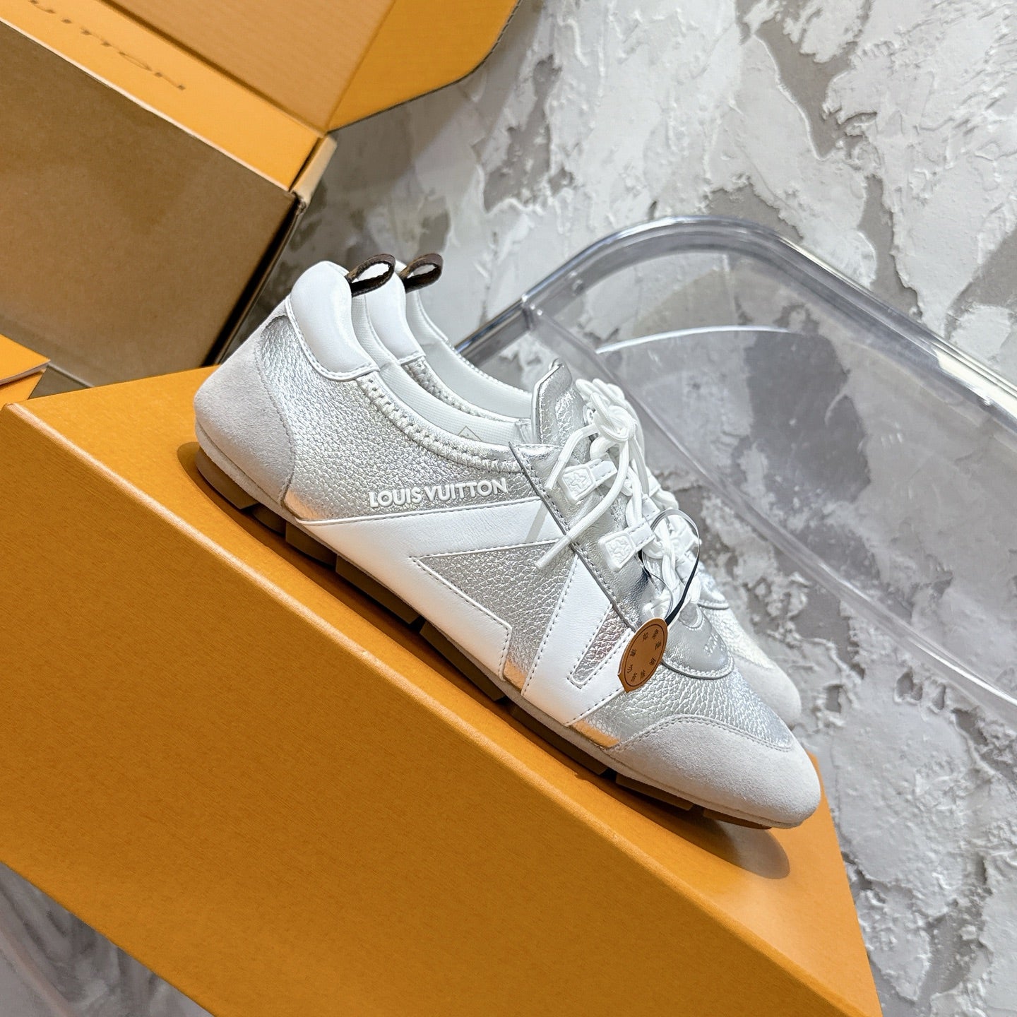 SNEAKERINA TRAINERS IN SILVER-TONE CALFSKIN AND SUEDE - 35