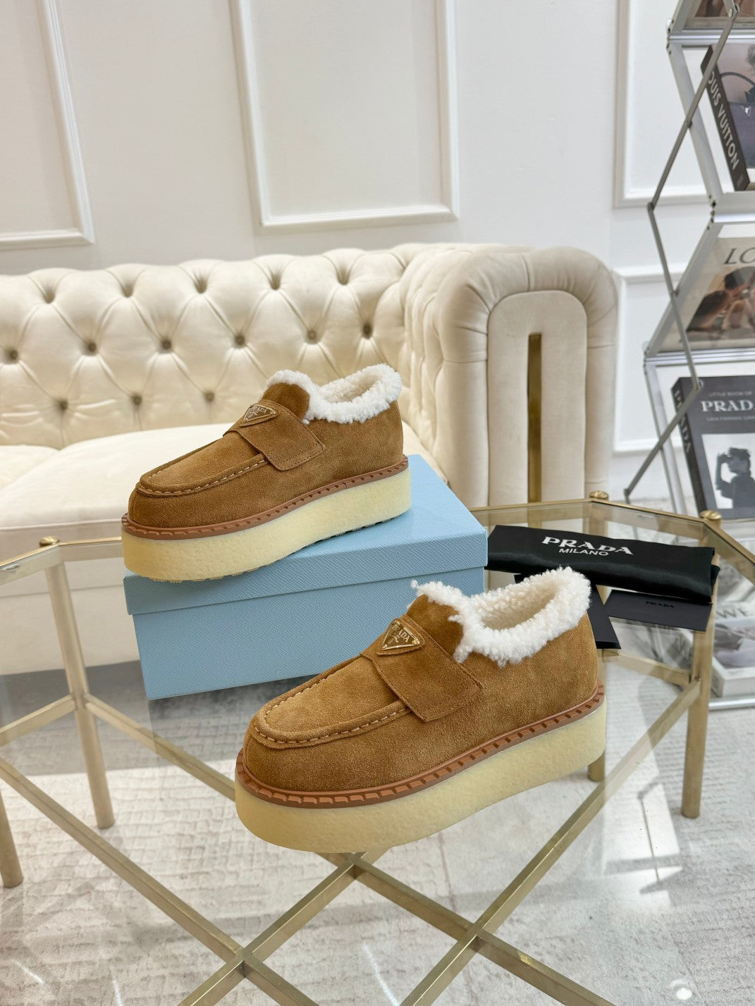SUEDE LOAFER CAMEL WITH SHEARLING LINING - 35