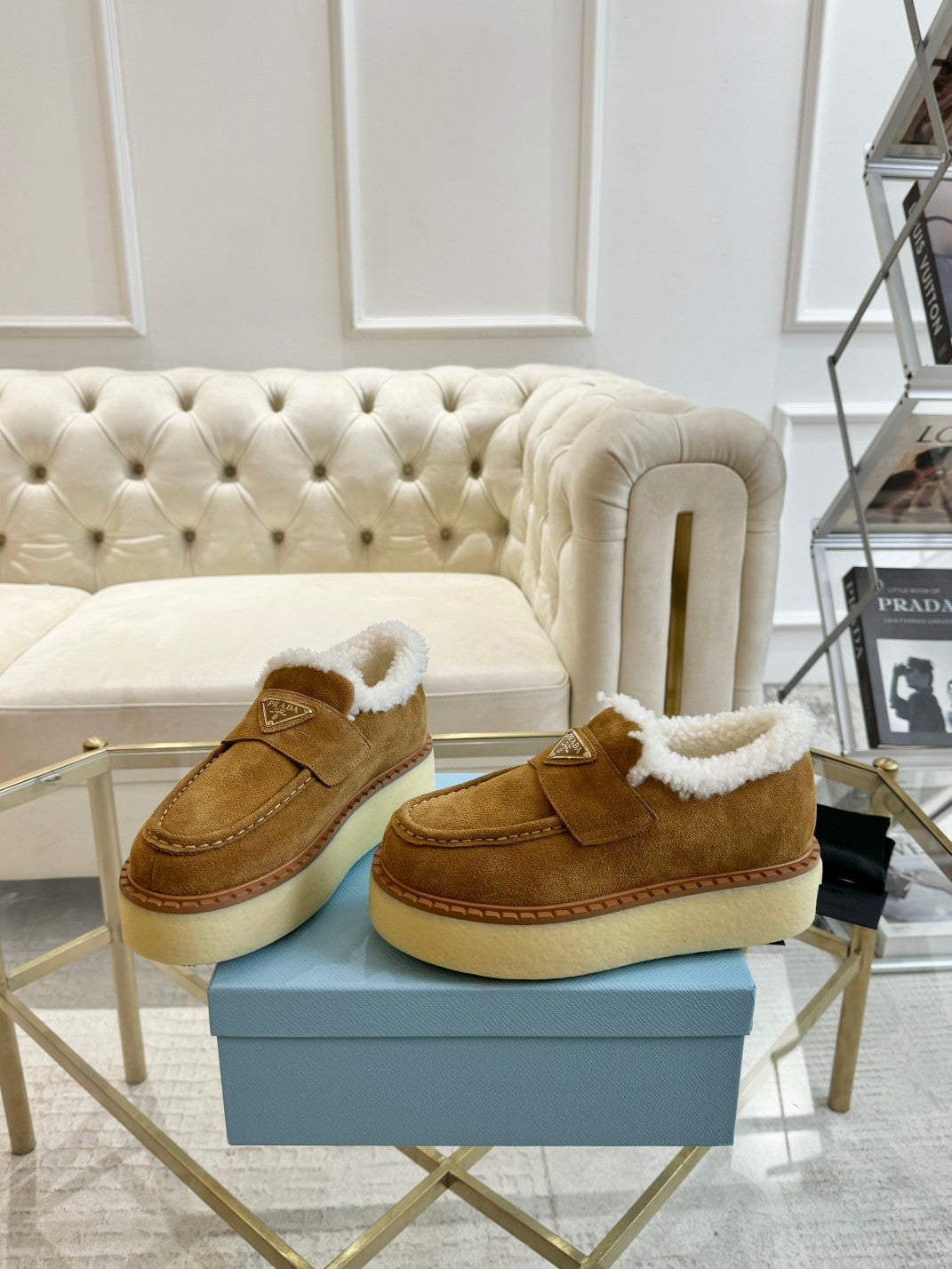 SUEDE LOAFER CAMEL WITH SHEARLING LINING - 35