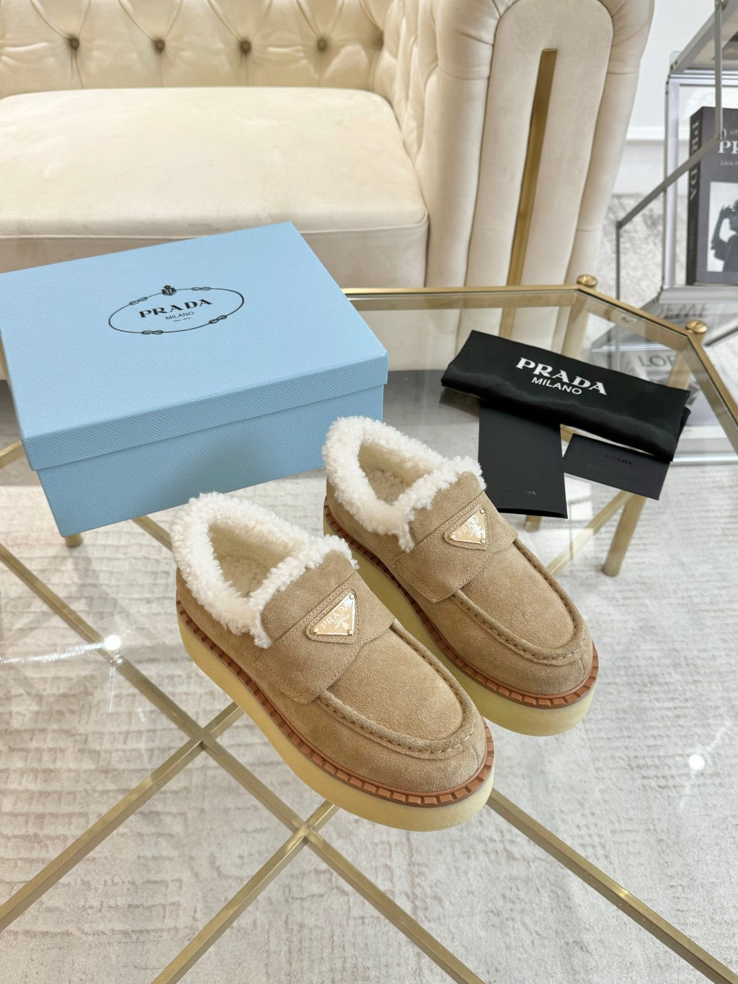 SUEDE LOAFER LIGHT FRENCH BEIGE WITH SHEARLING LINING - 35