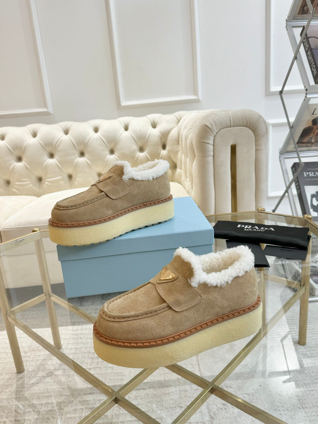 SUEDE LOAFER LIGHT FRENCH BEIGE WITH SHEARLING LINING - 35