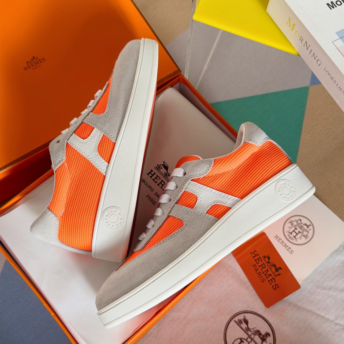 BOOMERANG SNEAKERS LIGHT GRAY MIX ORANGE SUEDE - 35