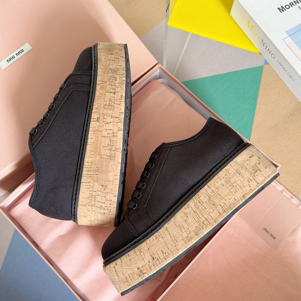 Lace - up Platform Shoes Black Canvas - 35