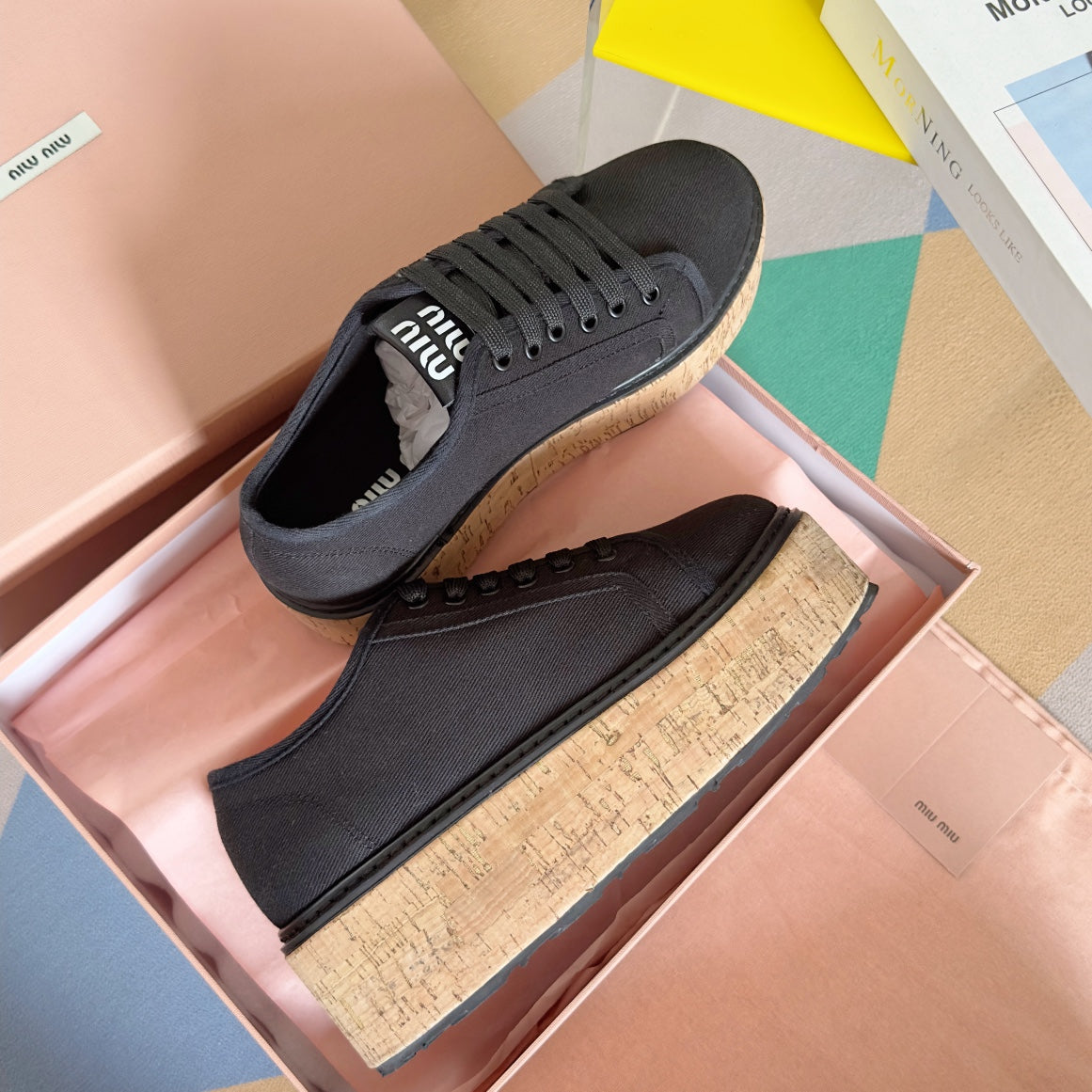 Lace - up Platform Shoes Black Canvas - 35