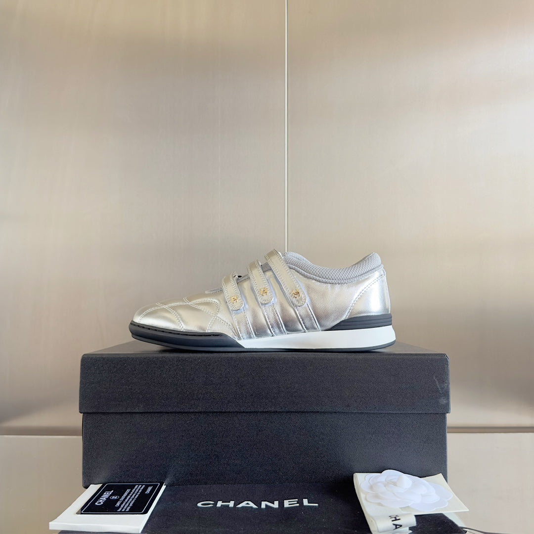 CC MARY JANE SNEAKER IN SILVER LAMBSKIN - 35