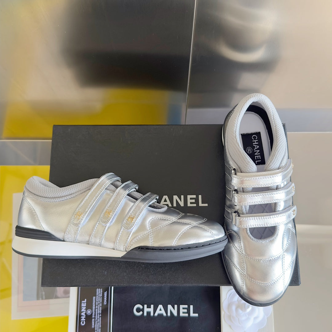 CC MARY JANE SNEAKER IN SILVER LAMBSKIN - 35