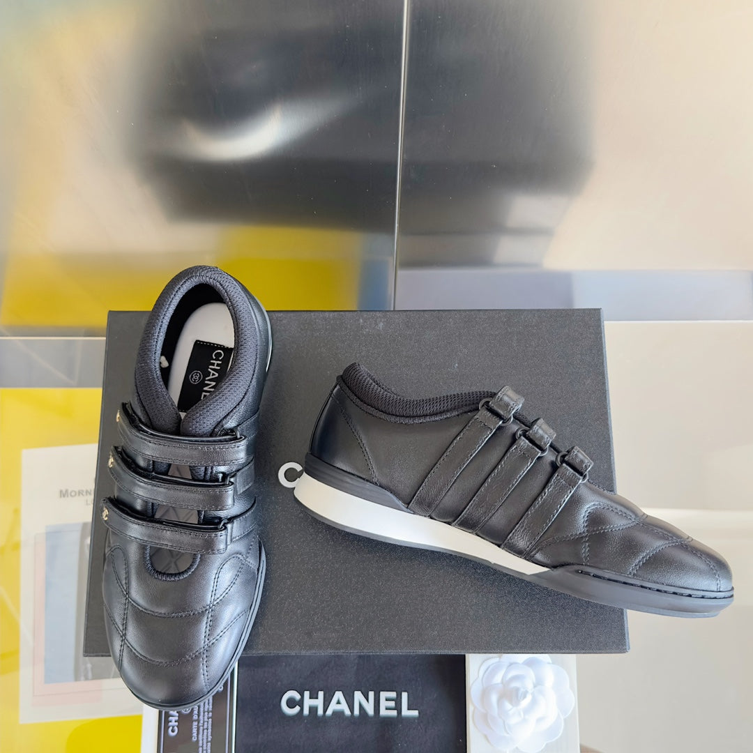CC MARY JANE SNEAKER IN BLACK LAMBSKIN - 35