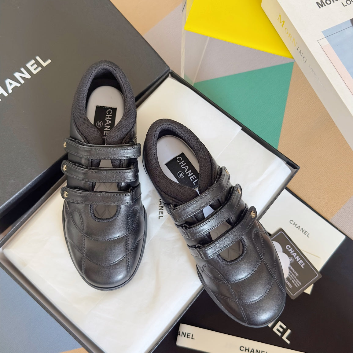 CC MARY JANE SNEAKER IN BLACK LAMBSKIN - 35