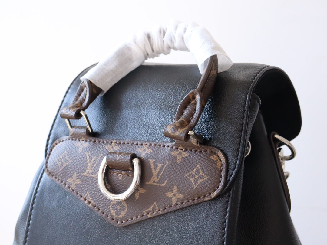 LV 25S MONTSOURIS VIBE 35 IN BLACK LAMBSKIN SILVER HARDWRE