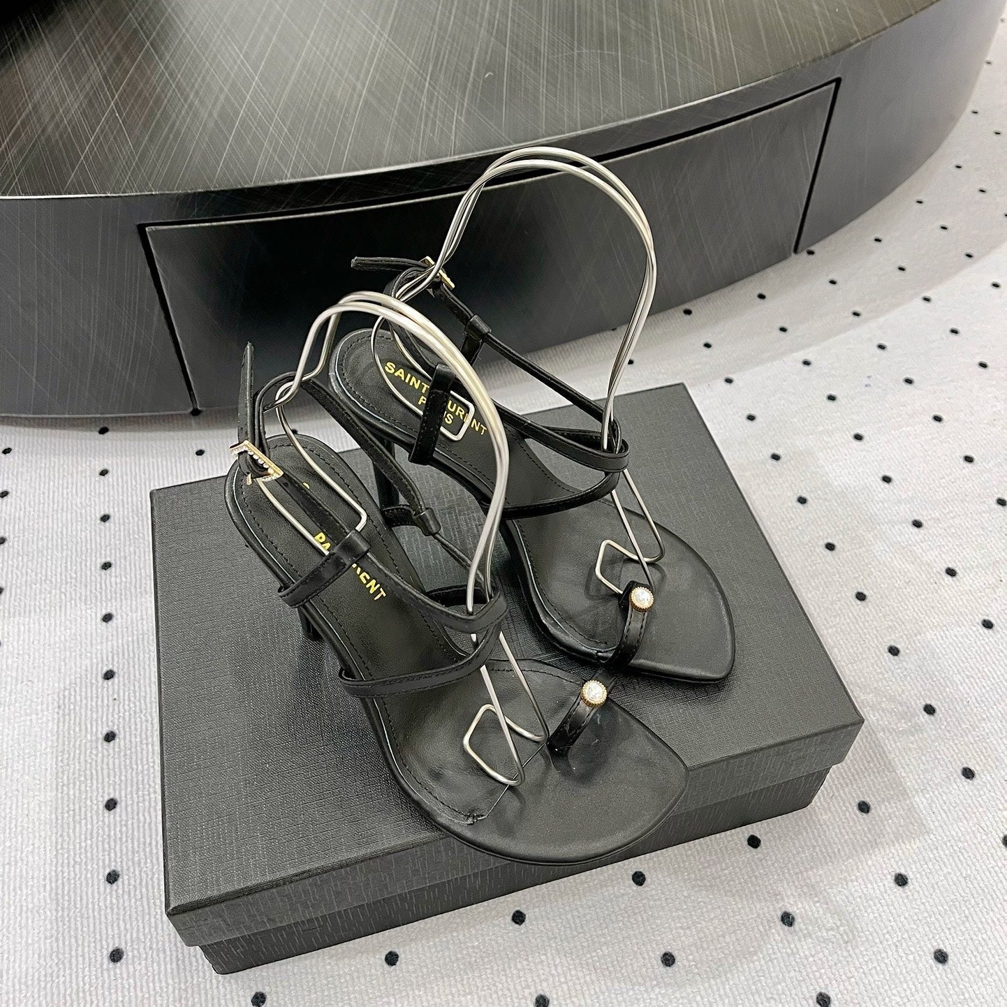 SL LINDEN HEELED SANDALS BLACK CALFSKIN - 35