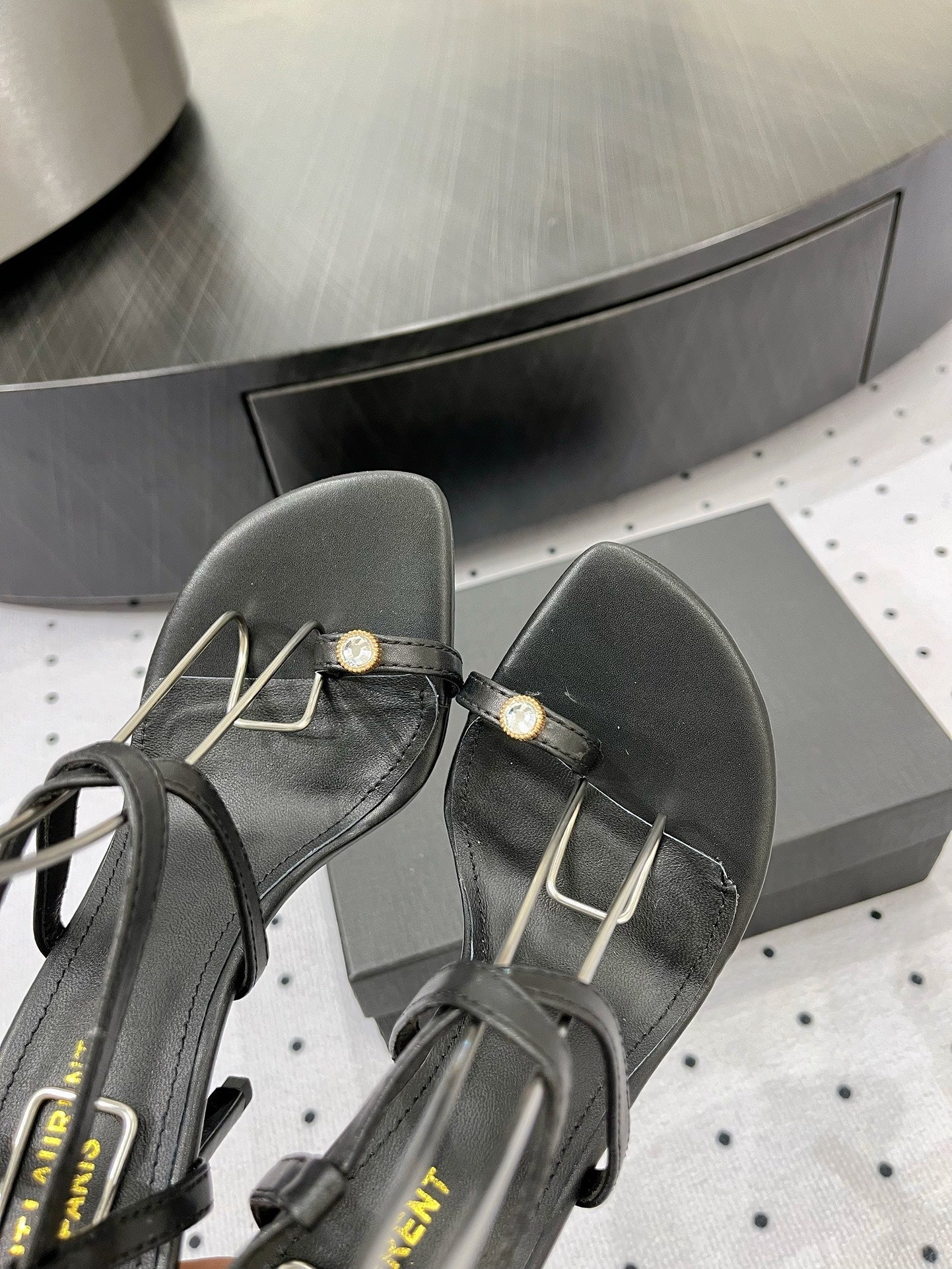 SL LINDEN HEELED SANDALS BLACK CALFSKIN - 35