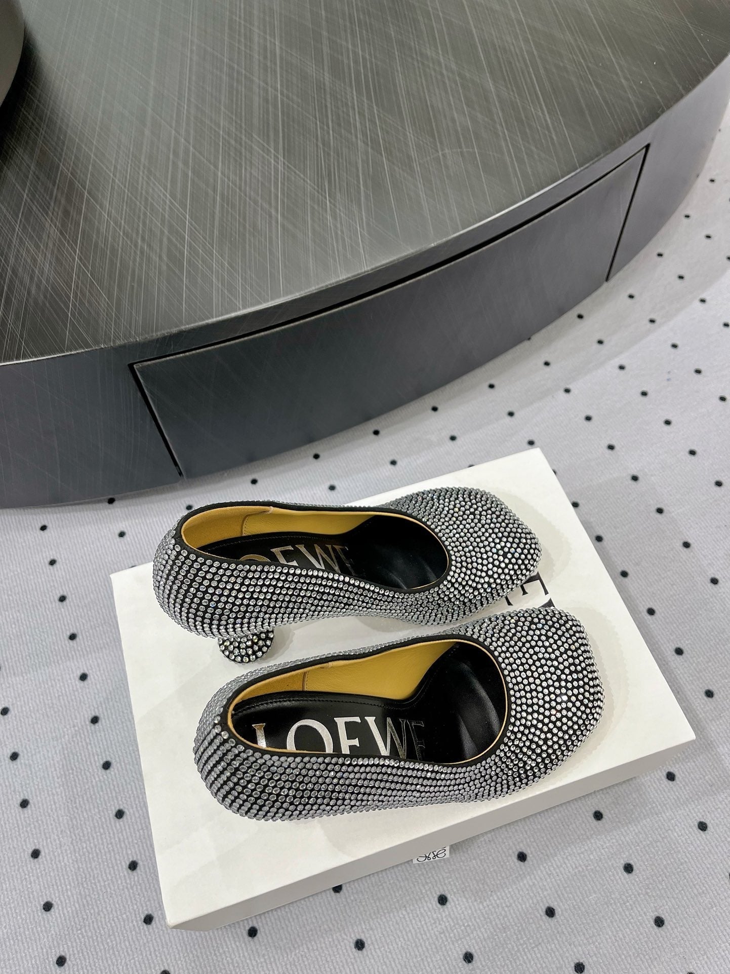 Loew pump 100 in suede and allover rhinestones black - 35
