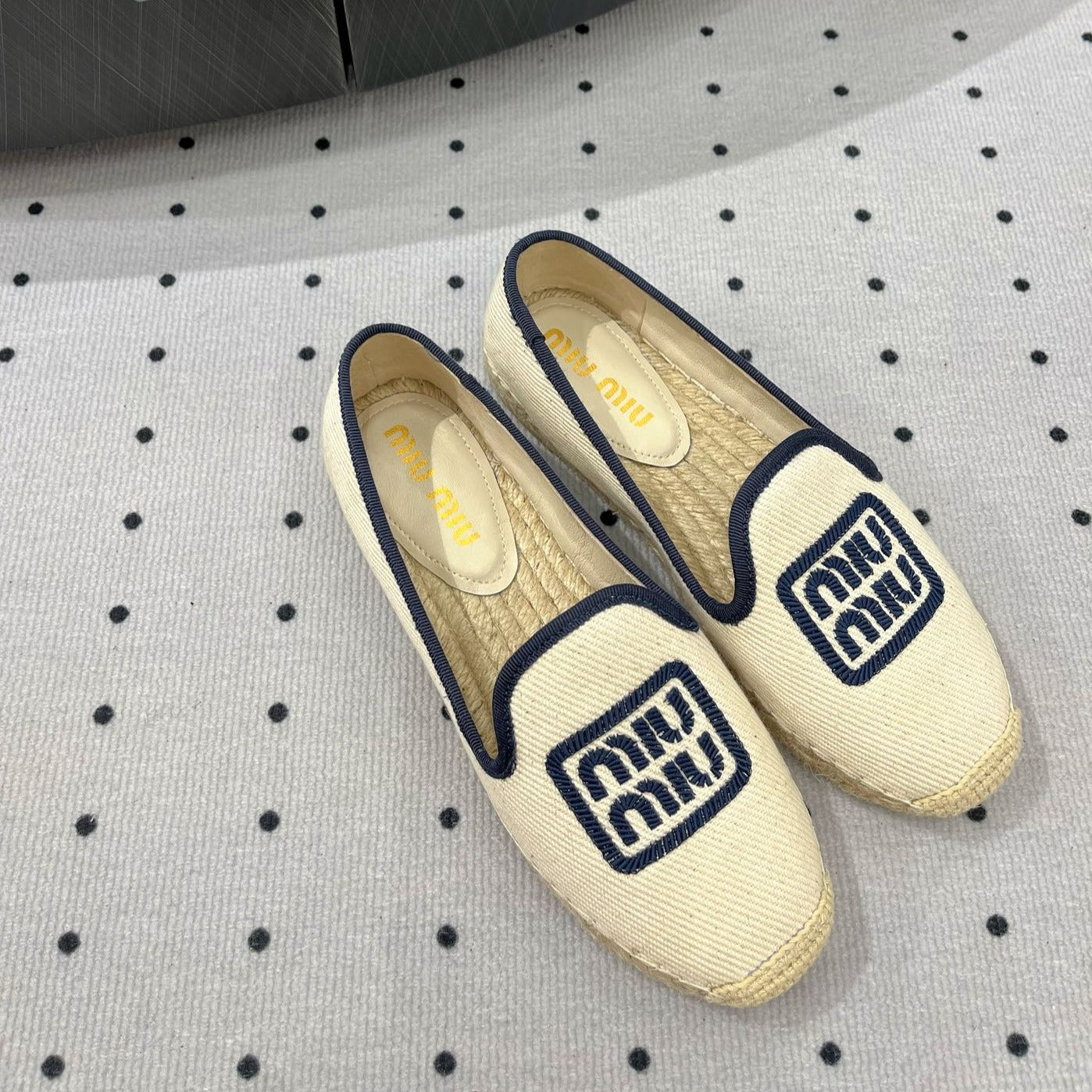 Loafer Shoes Ivory With Navy Border Fabric linen - 35