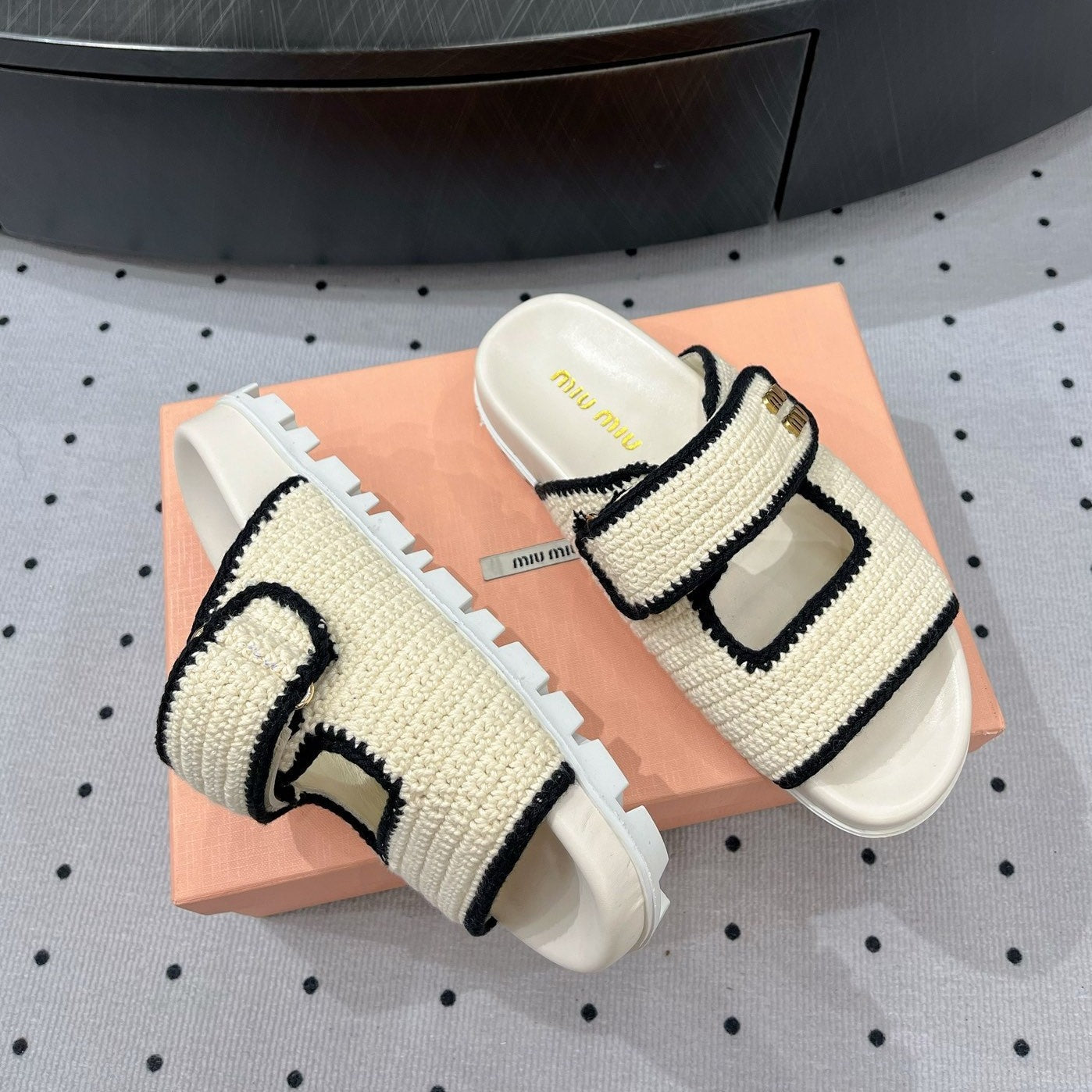 Sandals Ivory With Black Border Fabric - 35