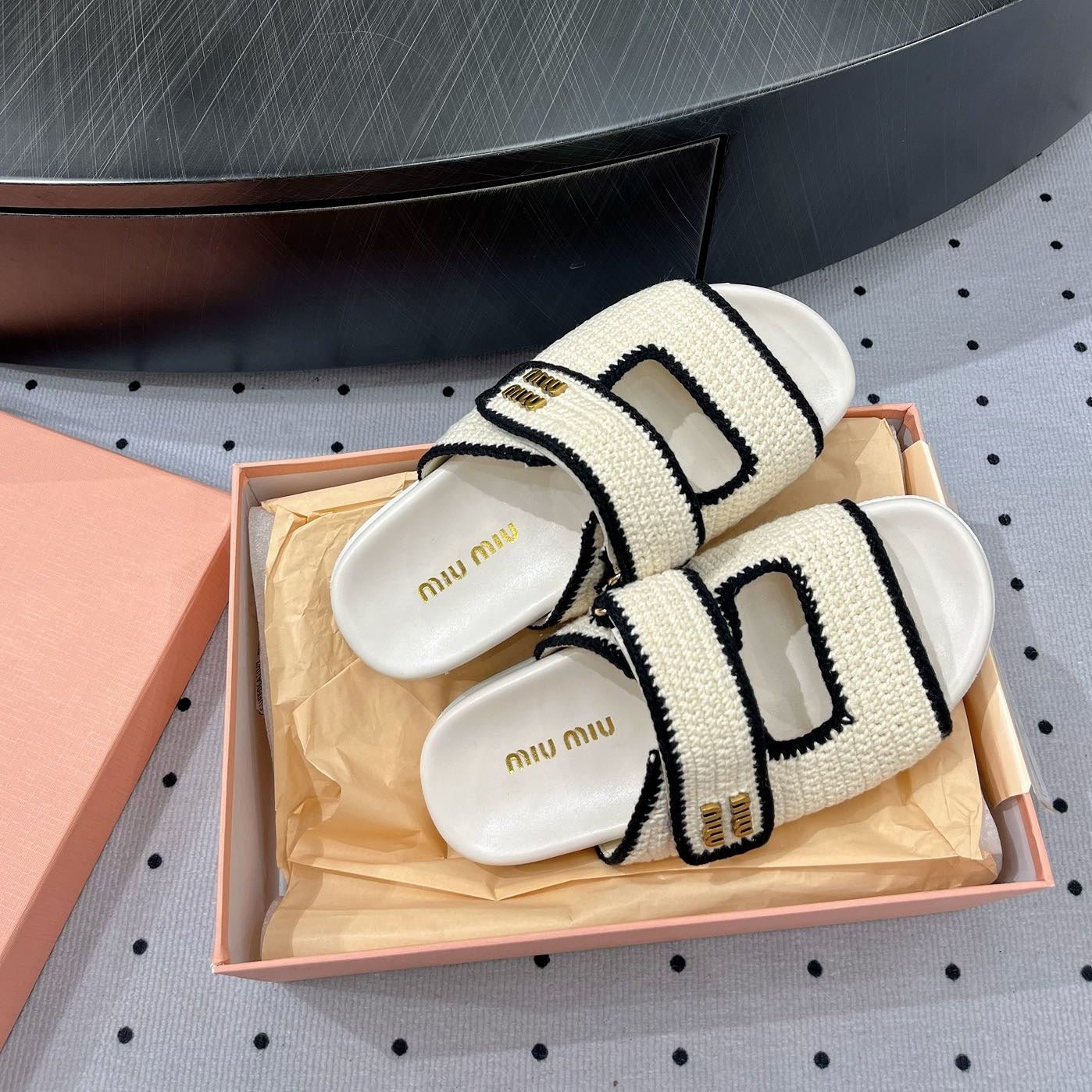 Sandals Ivory With Black Border Fabric - 35