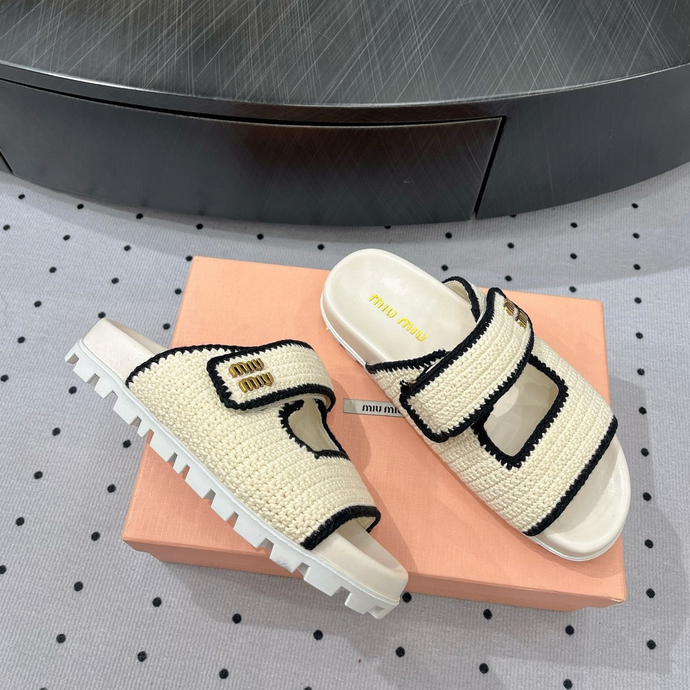 Sandals Ivory With Black Border Fabric - 35