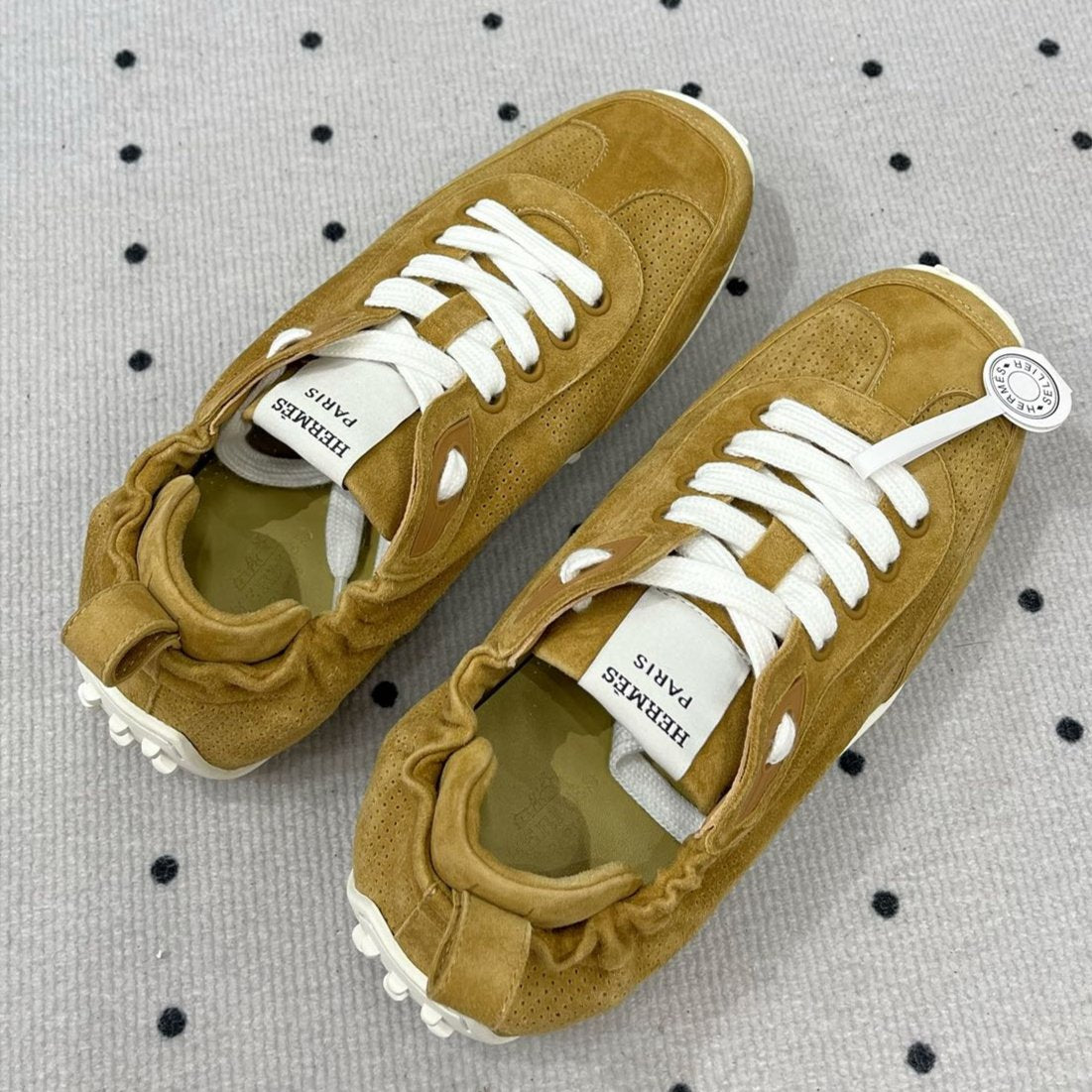 TRAIL SNEAKER IN DIJON YELLOW SUEDE - 35