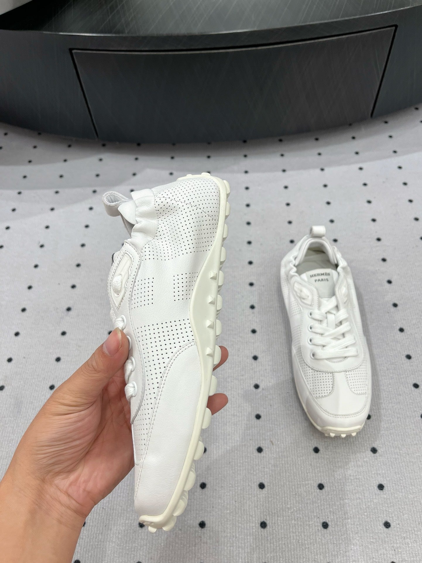 TRAIL SNEAKER IN WHITE CALFSKIN - 35
