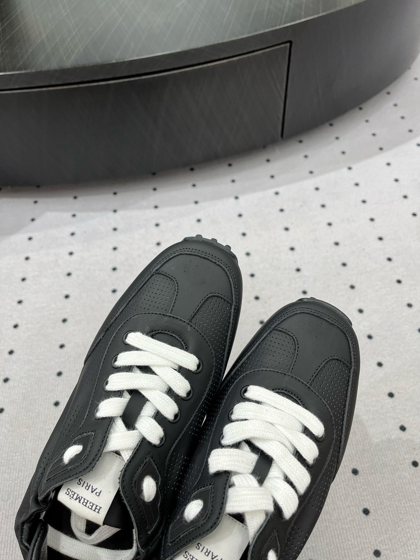 TRAIL SNEAKER IN BLACK CALFSKIN - 35