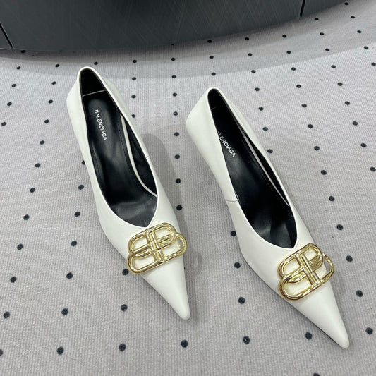 HEELED PUMPS 65 MM IN WHITE SMOOTH LAMBSKIN GOLD HARDWARE - 35