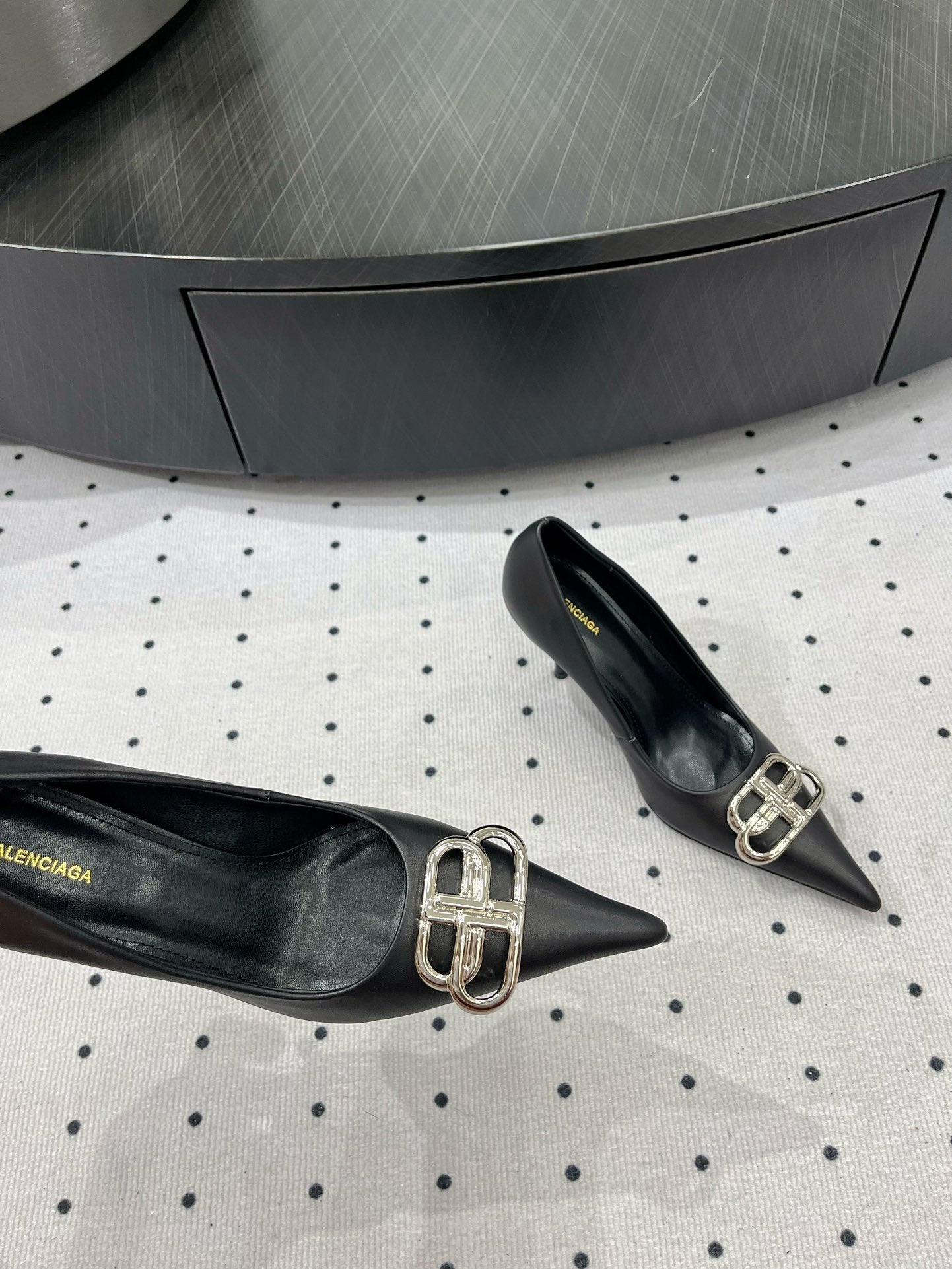 HEELED PUMPS 65 MM IN BLACK SMOOTH LAMBSKIN SILVER HARDWARE - 35