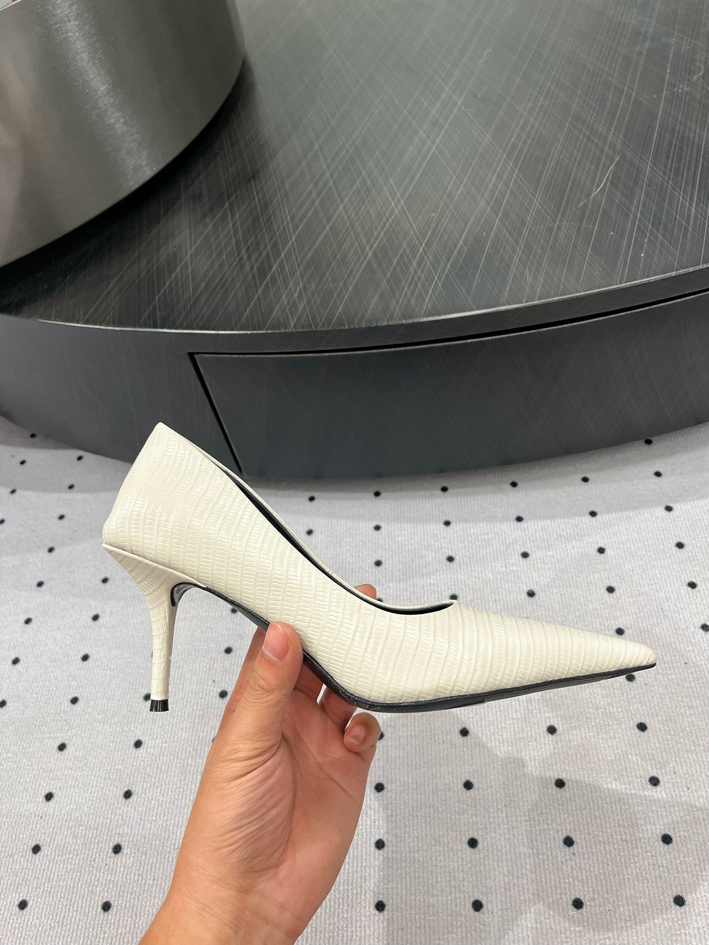 CLASSIC PUMPS 65MM IN CREAM LIZARD PATTERN CALFSKIN - 35