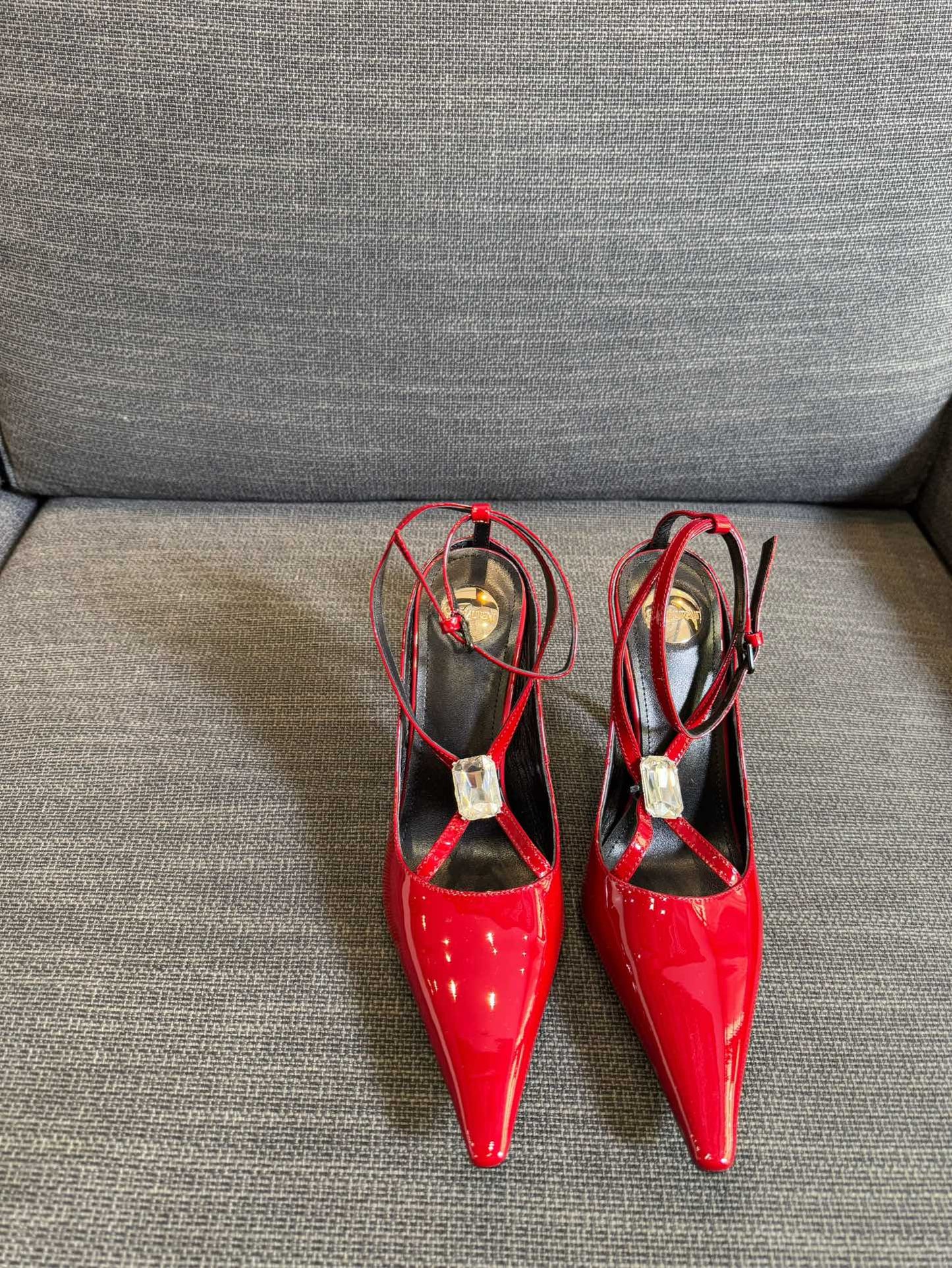 HIGH SANDAL ATTACHED GEM IN RED GLOSSY CALFSKIN - 35