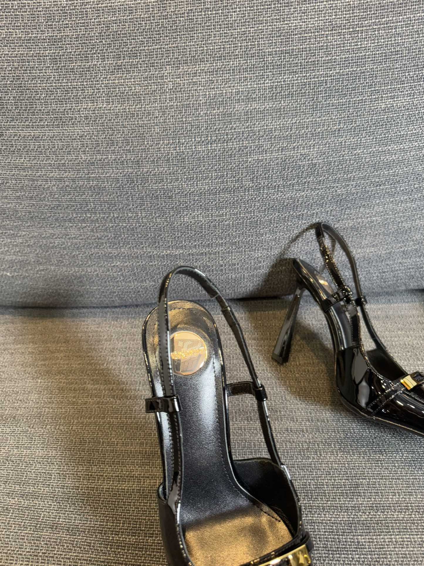 JACQUELINE SLINGBACK PUMPS IN BLACK PATENT LAMBSKIN - 35