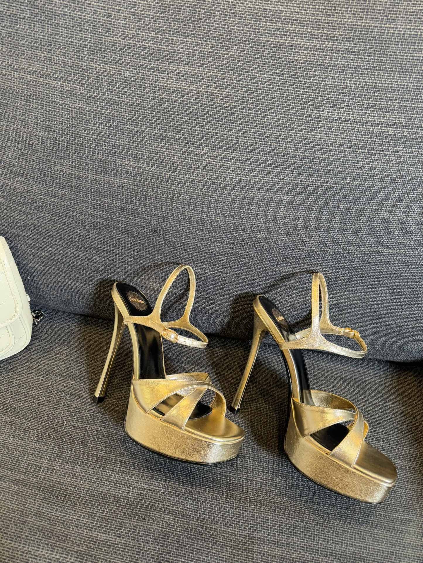 DEBBIE PLATFORM SANDALS IN GOLD METALLIC SMOOTH LAMBSKIN - 35