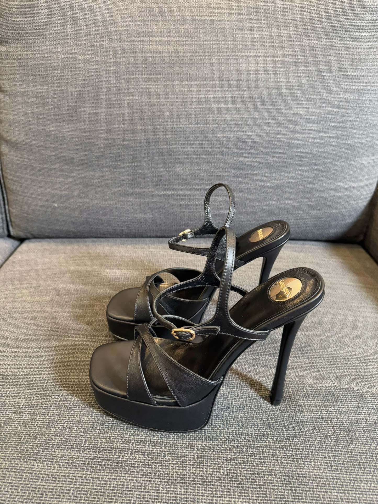 DEBBIE PLATFORM SANDALS IN BLACK SMOOTH LAMBSKIN - 35