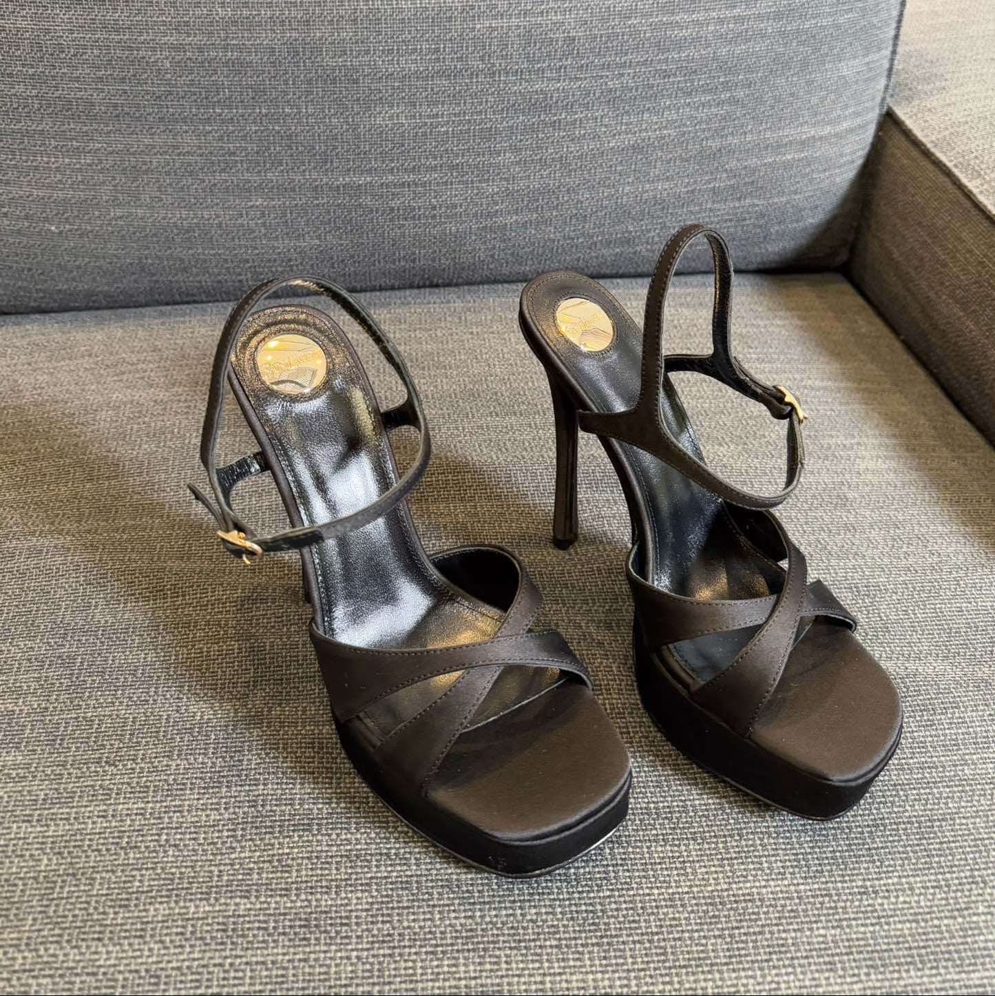 DEBBIE PLATFORM SANDALS IN BLACK SATIN - 35