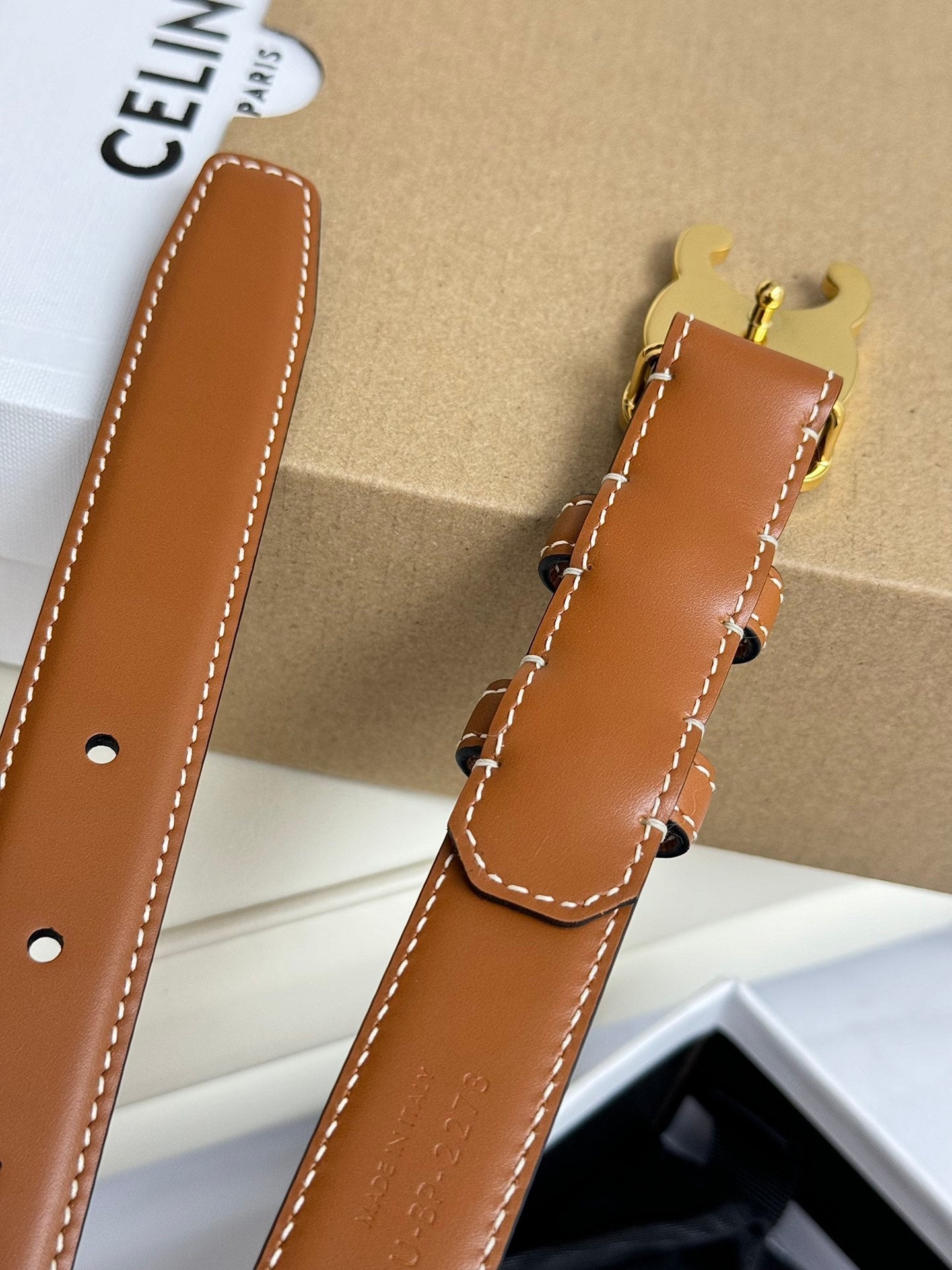 MEDIUM TRIOMPHE BELT 25MM BRONZE BROWN LEATHER GOLD HARDWARE - 30