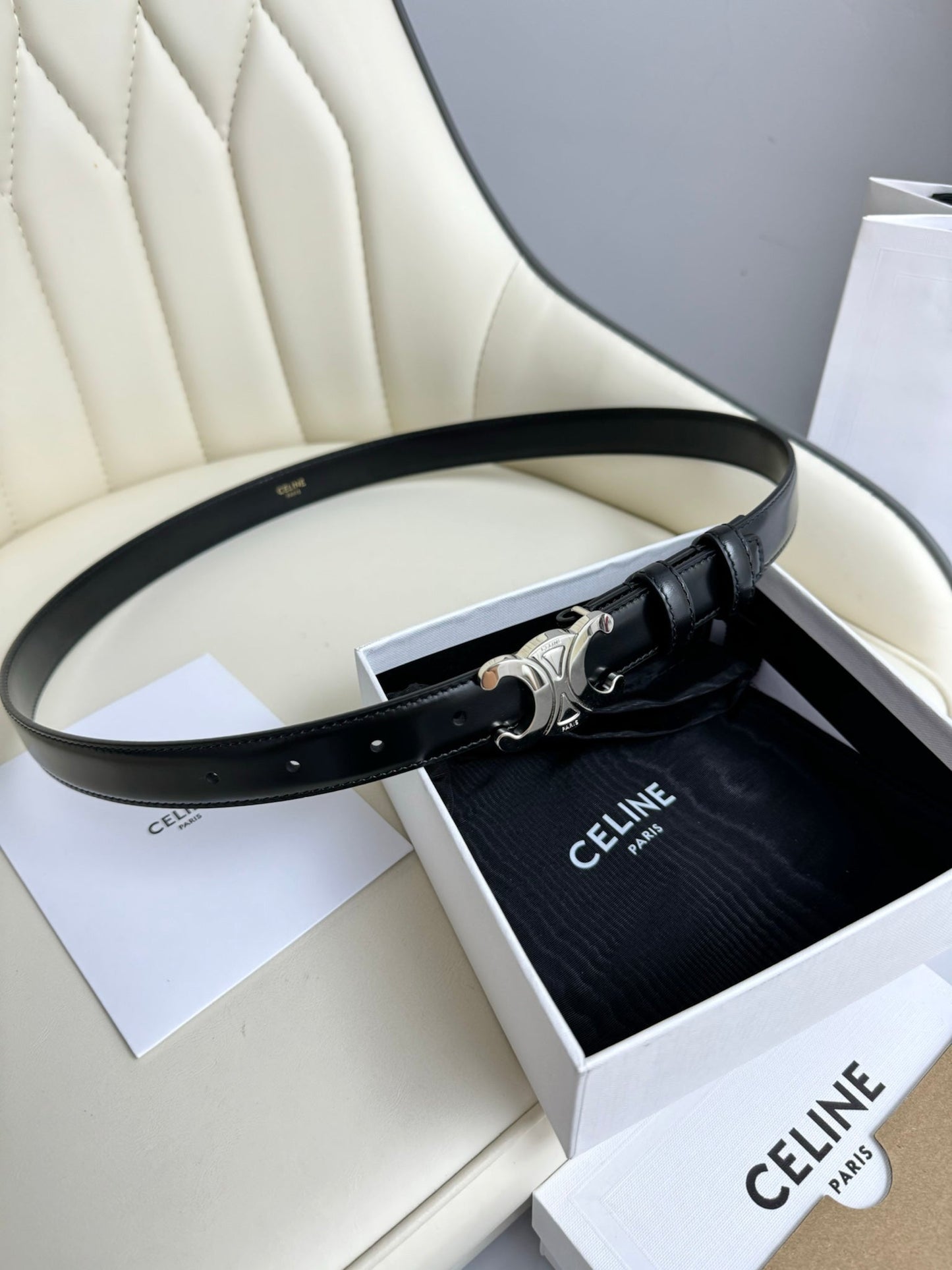MEDIUM TRIOMPHE BELT 25MM BLACK LEATHER SILVER HARDWARE - 30