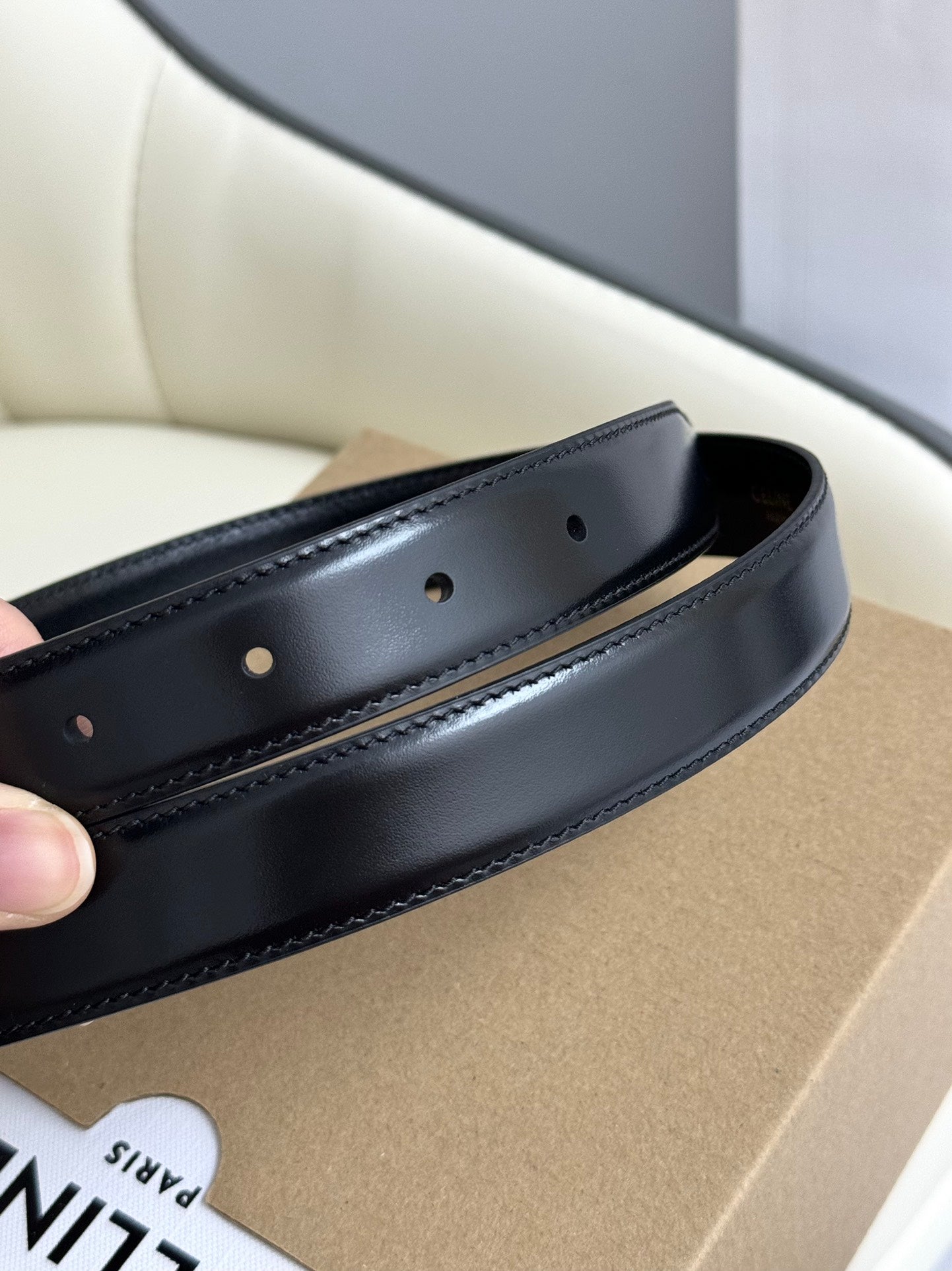 MEDIUM TRIOMPHE BELT 25MM BLACK LEATHER GOLD HARDWARE - 30