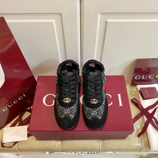 КРОСІВКИ GUCCI 26S З ЧОРНОЇ ЗАМШІ, ОЗДОБЛЕНІ КРИСТАЛАМИ